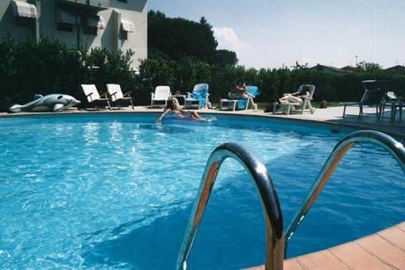 Giada Palace Apartments & Pool - Giada Palace Group Lucca Exteriör bild